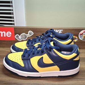 Nike Dunk Low Michigans GS 4y